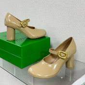 ATOMIC MARY-JANE PUMP 9 CM IN BISQUE BEIGE CALFSKIN