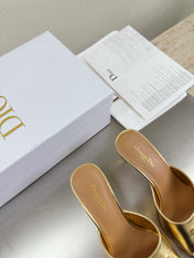 DIOR 26S KITTEN HEEL MULE SANDALS IN GOLD CALFSKIN WITH LOGO