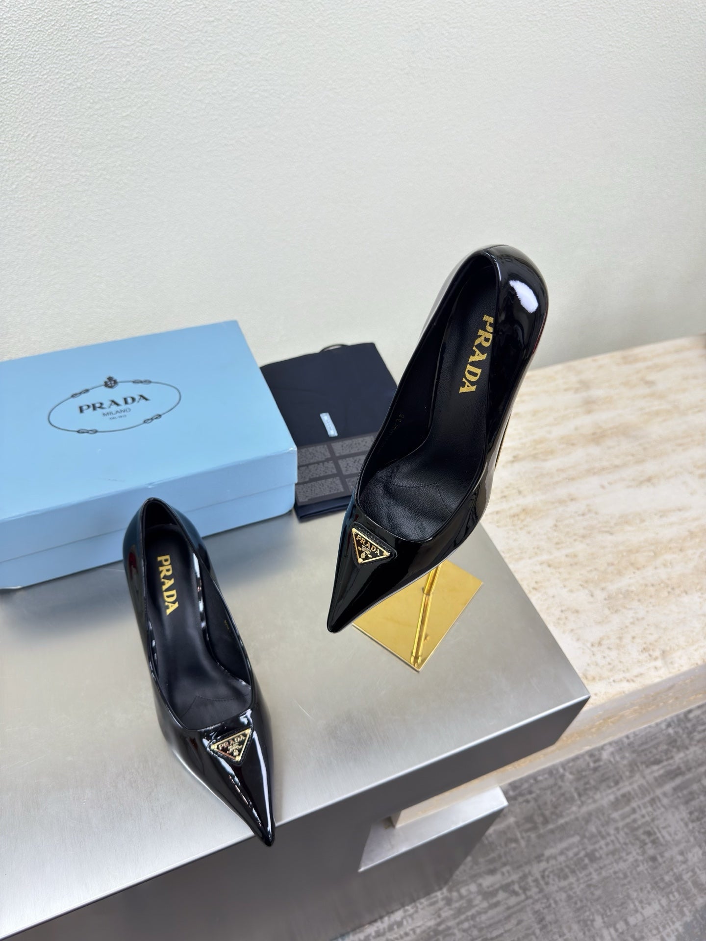 PRADA 26S POINTED TOE PUMPS 75MM IN BLACK PATENT CALFSKIN