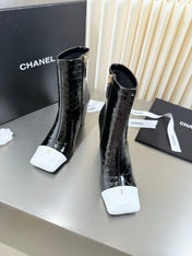 CHANEL 26S ZIPPER BOOTS 75 MM IN BLACK PATENT LEATHER CROCODILE EMBOSSED AND WHITE CALFSKIN