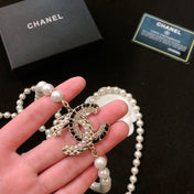 CHANEL 26S DOUBLE C LOGO PEARL LAYERED NECKLACE WITH CRYSTAL CC DETAIL IN GOLD METAL 631831