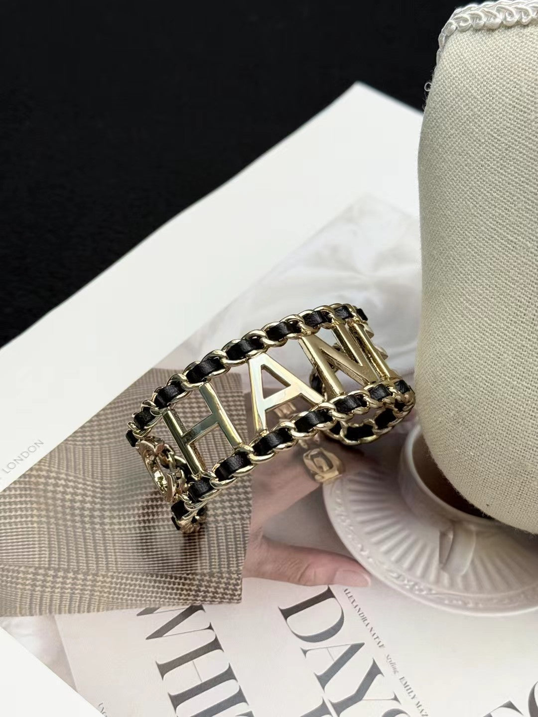 CHANEL 26S CHANEL LOGO OPEN CUFF LEATHER CHAIN BRACELET IN GOLD METAL 630836