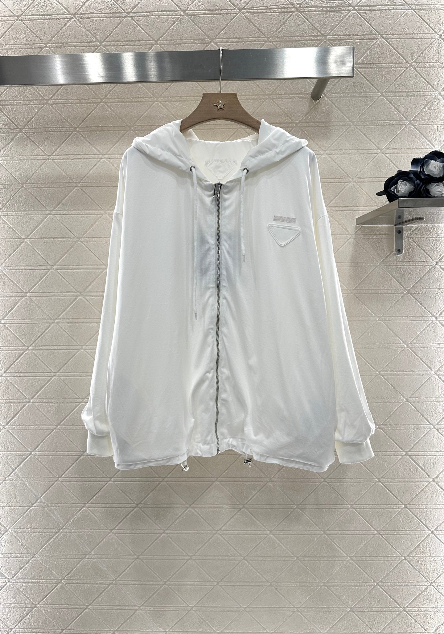 LV HOODED JACKET 272378