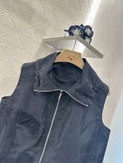 CHANEL SLEEVELESS TOP 272317