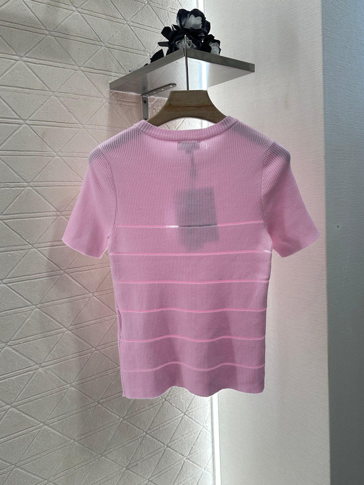 CHANEL FITTED SHORT-SLEEVE KNIT TOP 276498