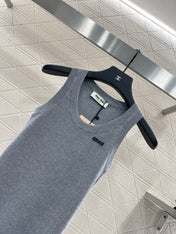 MIUMIU SLEEVELESS KNITTED SWEATER STYLE 114
