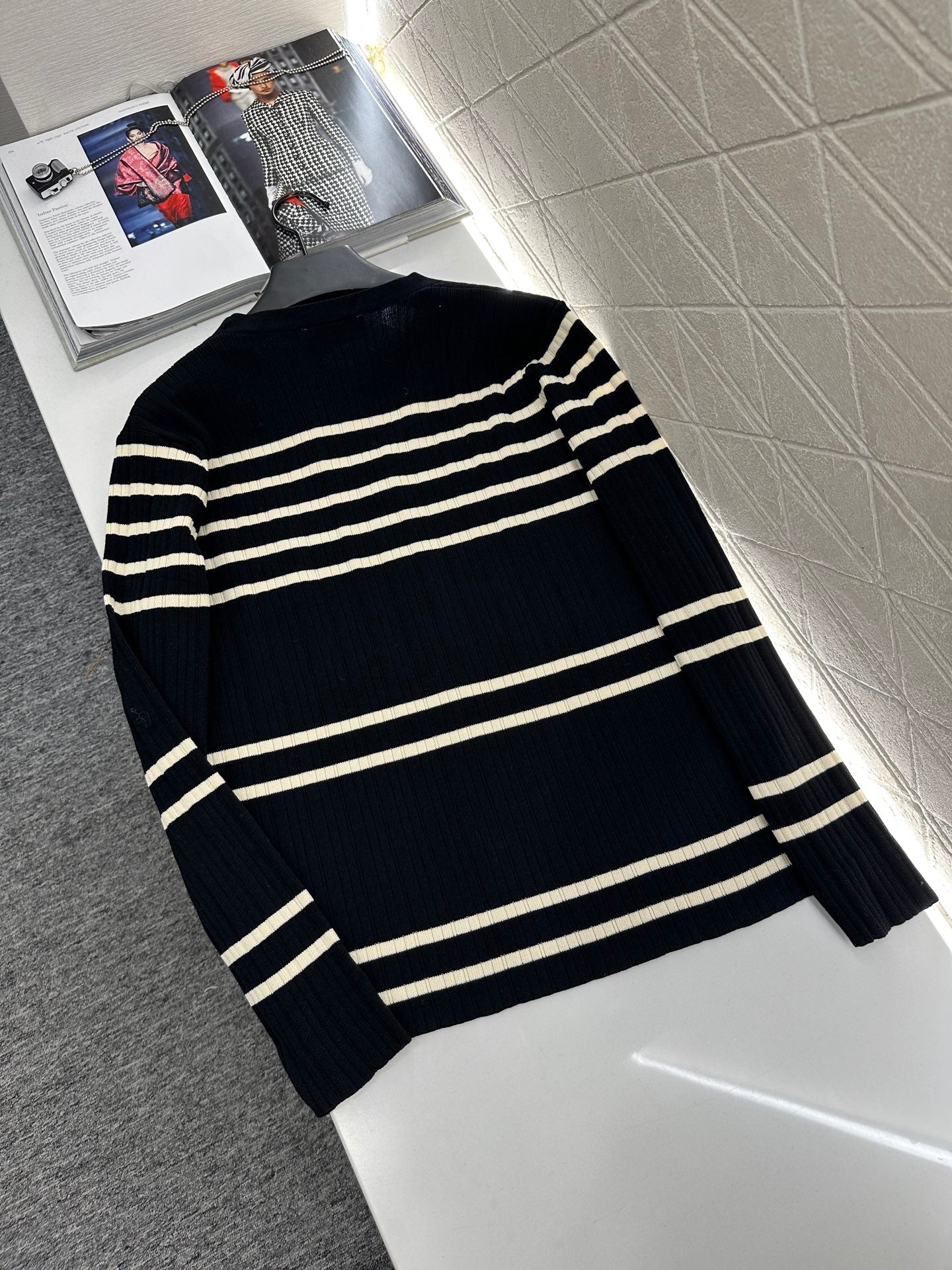 MIUMIU CARDIGAN STYLE 111