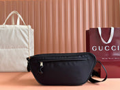 LARGE BELT BAG 34 IN BLACK CANVAS GREEN AND RED WEB DETAIL
