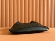 MEDIUM B SHOULDER BAG IN BLACK CALFSKIN GOLD HARDWARE