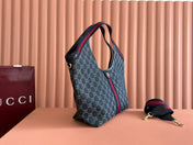 GUCCI 25S GIGLIO LARGE TOTE BAG 50 IN BLUE AND WHITE DENIM