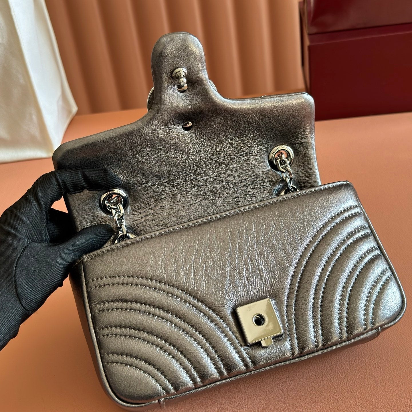 GUCCI 26S GG MARMONT BAG 22 IN WARM GRAY BROWN LAMBSKIN