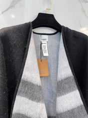 REVERSIBLE CHECK CASHMERE CAPE BLACK AND LIGHT GRAY 410135