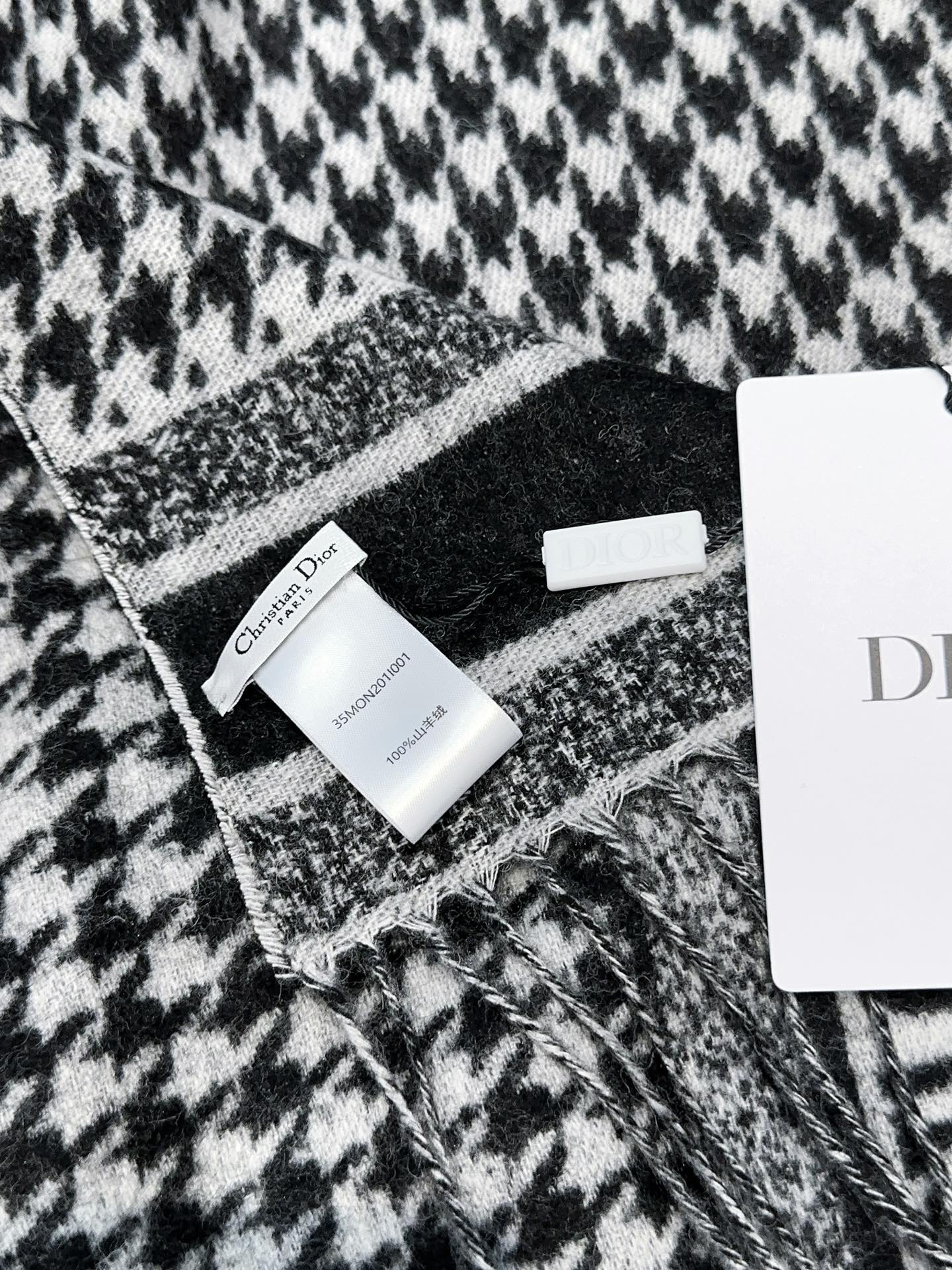 DIOR 26S SCARF 200 IN CASHMERE 429203