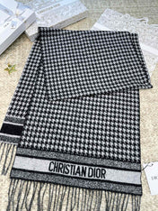 DIOR 26S SCARF 200 IN CASHMERE 513722