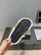 BALENCIAGA 25S SLIPPERS IN DARK BEIGE SUEDE AND WHITE WOOL