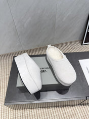 BALENCIAGA 25S AURALEE SLIP-ON 50 MM IN WHITE SUEDE STYLE 3