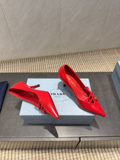 PRADA 26S POINTED TOE HEELS 75MM IN DARK RED CALFSKIN WITH BOW