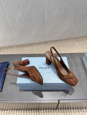 PRADA 26S LOW HEEL SQUARE TOE SLINGBACK SHOES 85MM IN CARAMEL BROWN SUEDE WITH LOGO