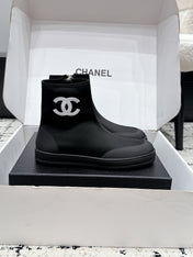 CHANEL 26S ZIPPER BOOTS IN BLACK FABRIC AND LAMBSKIN