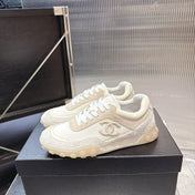 CHANEL 26S LOW TOP SNEAKERS IN BEIGE SUEDE AND WHITE FABRIC WITH RUBBER SOLE