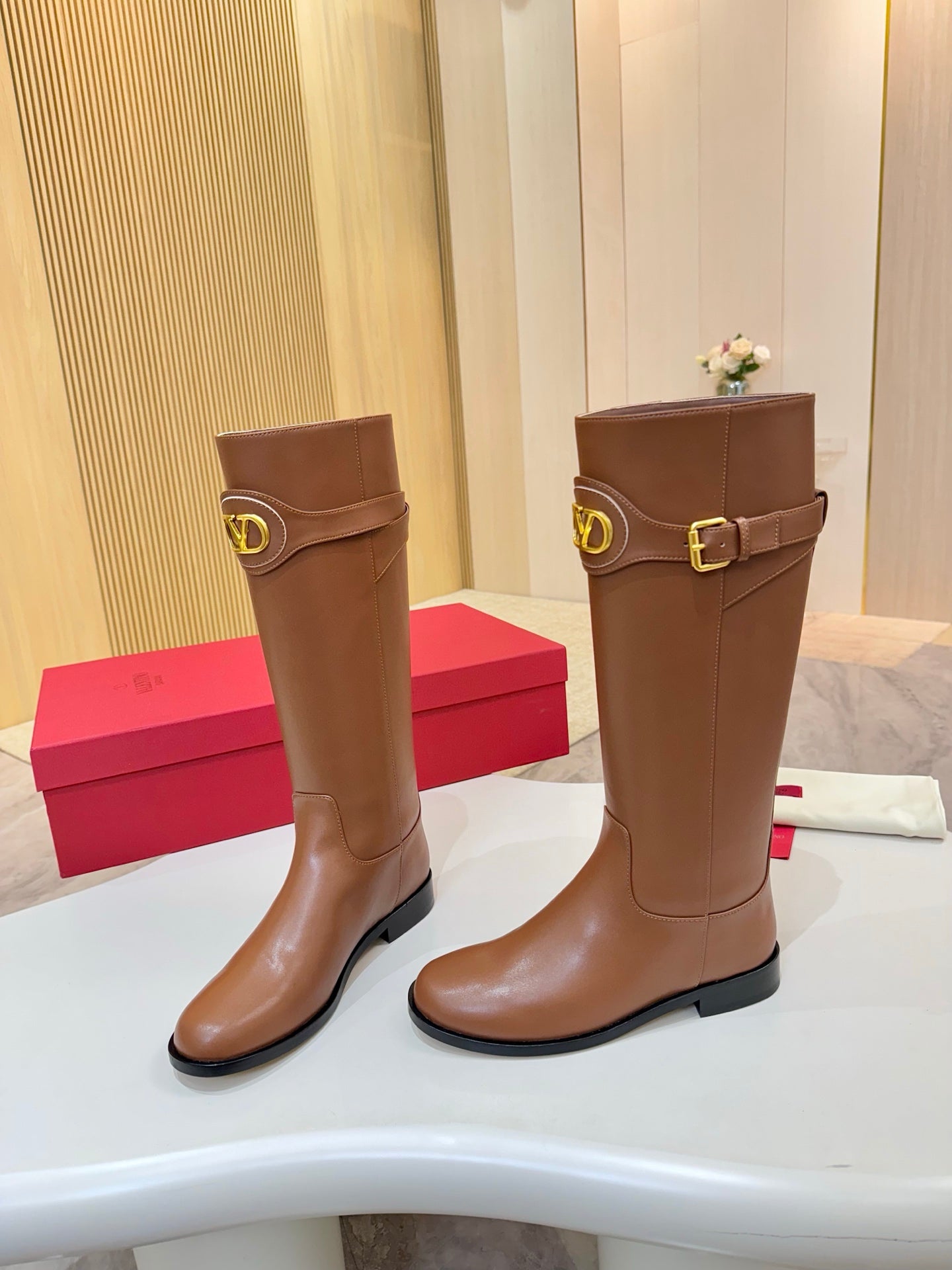 VALENTINO 26S TALL BOOTS IN COGNAC BROWN CALFSKIN
