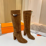 HM 25S KELLY KNEE-HIGH BOOTS IN BROWN SUEDE WITH SILVER HARDWARE