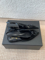 FLAT SLINGBACKS IN BLACK PATENT CALFSKIN