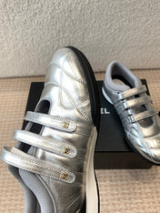 MARY JANE SNEAKERS IN SILVER LAMBSKIN