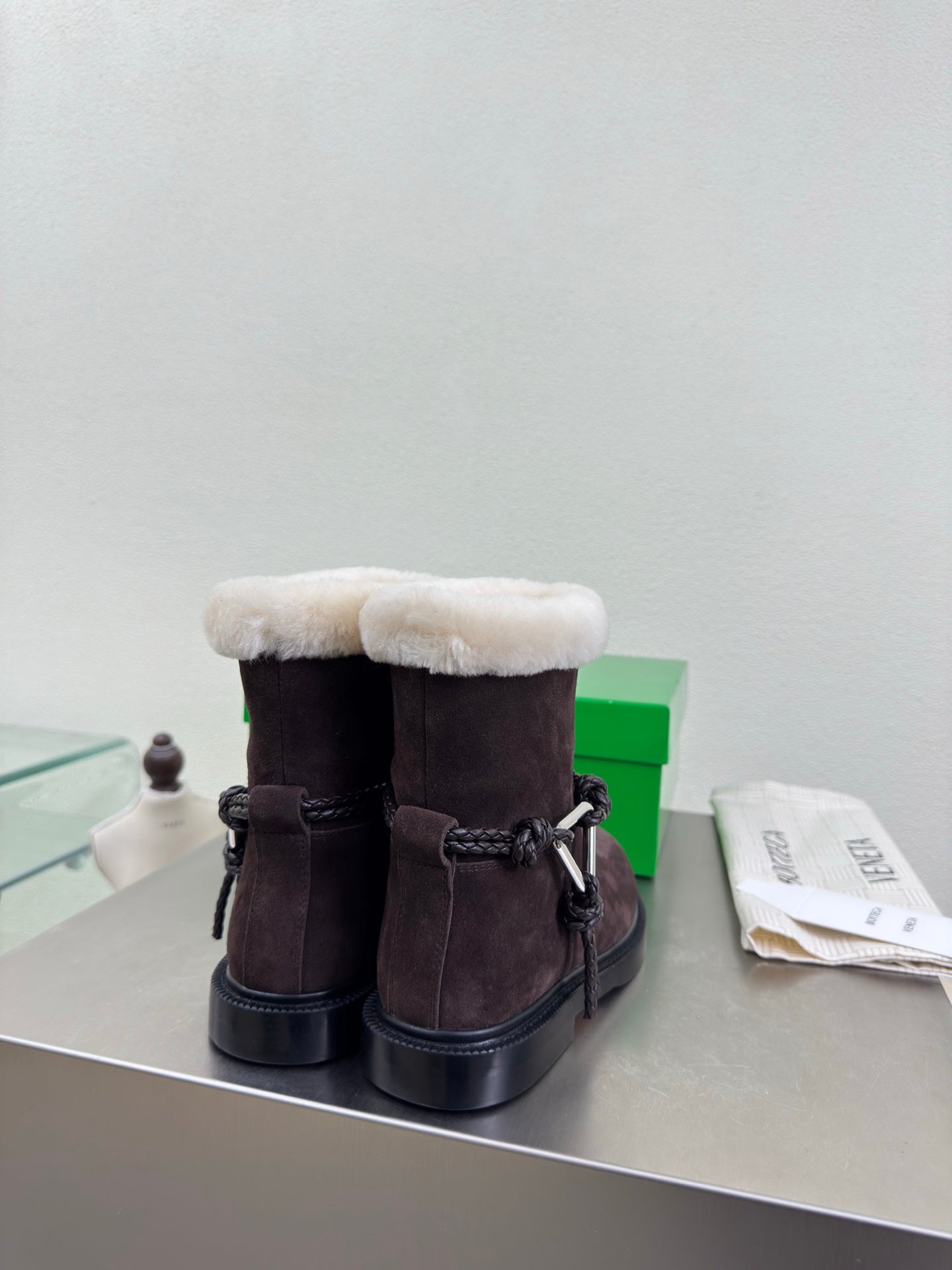 BOTTEGA VENETA 26S FUR-LINED BOOTS IN DARK BROWN SUEDE AND WHITE WOOL
