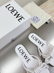 LOEWE 26S FLAMENCO KNOT SANDAL IN WHITE CALFSKIN