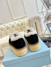 SUEDE LOAFER BLACK WITH SHEARLING LINING