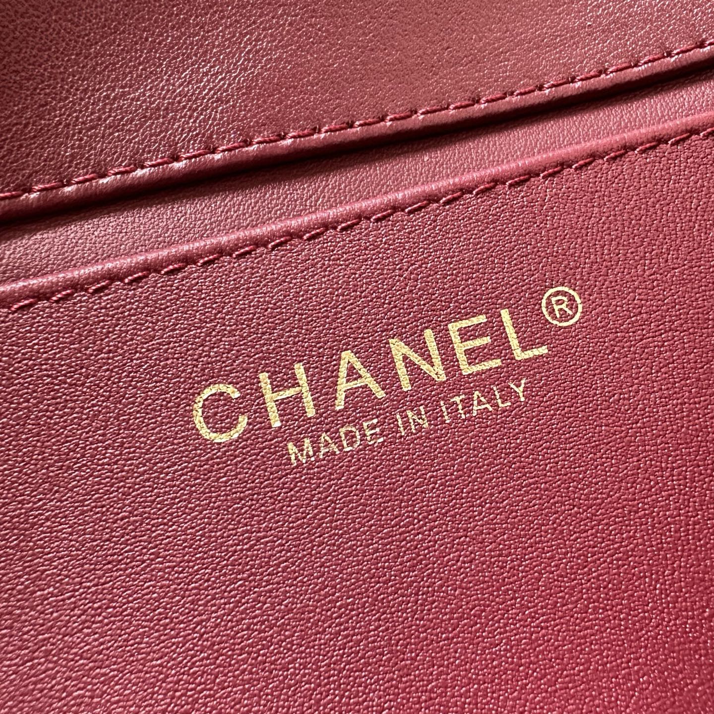 CHANEL 26S FLAP BAG 25 IN DARK RED QUILTED LAMBSKIN