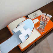HM 26S ORAN SANDAL IN WHITE AND LIGHT BLUE CALFSKIN