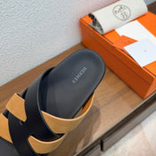 HM 26S KAZIMIR SANDAL IN BLACK CALFSKIN AND CARAMEL BROWN SUEDE