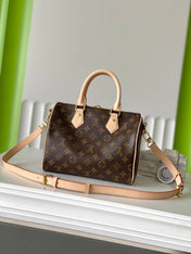 SPEEDY BANDOLIÈRE 25 IN BROWN MONOGRAM CANVAS GOLD HARDWARE