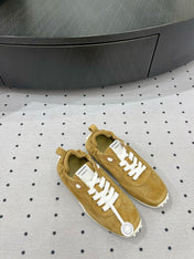 TRAIL SNEAKER IN DIJON YELLOW SUEDE