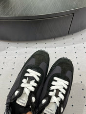 TRAIL SNEAKER IN BLACK SUEDE