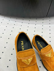 TRIANGLE LOGO LOAFER IN PERU BROWN SUEDE