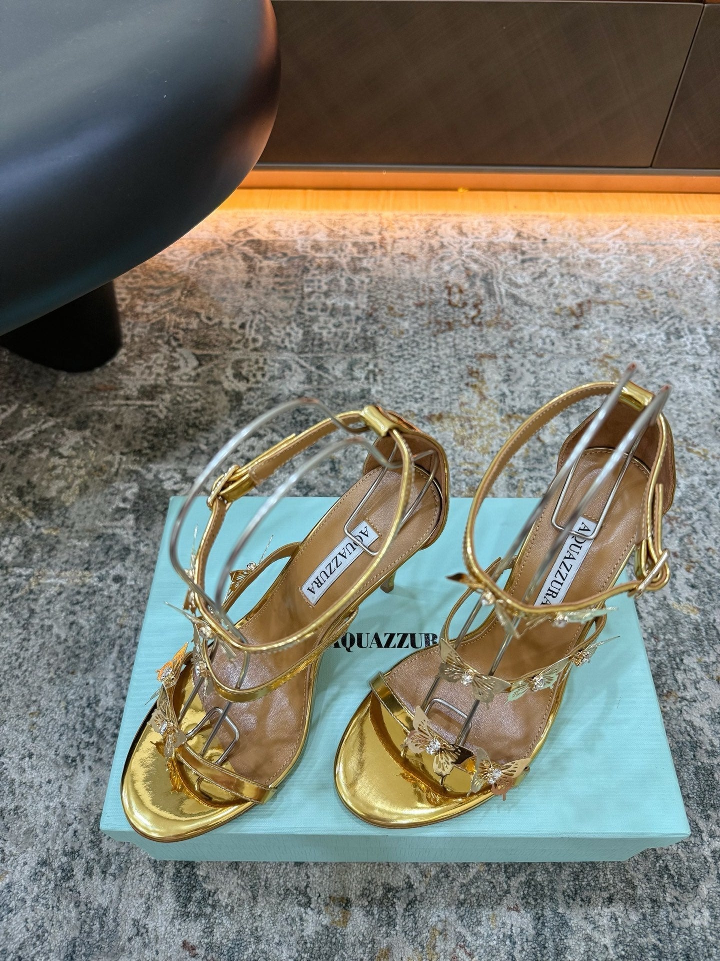 AQUAZZURA 26S BUTTERFLY SANDALS 95 MM IN GOLD CALFSKIN