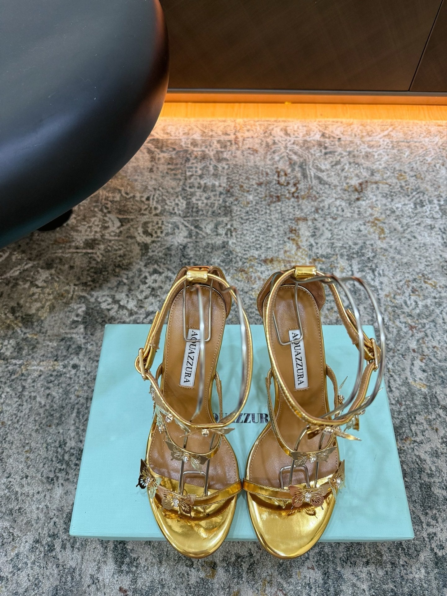 AQUAZZURA 26S BUTTERFLY SANDALS 95 MM IN GOLD CALFSKIN