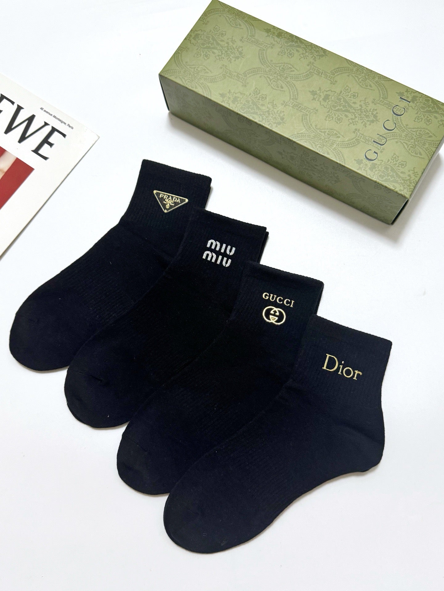 PRADA 26S ANKLE SOCKS 408739 (1 BOX)