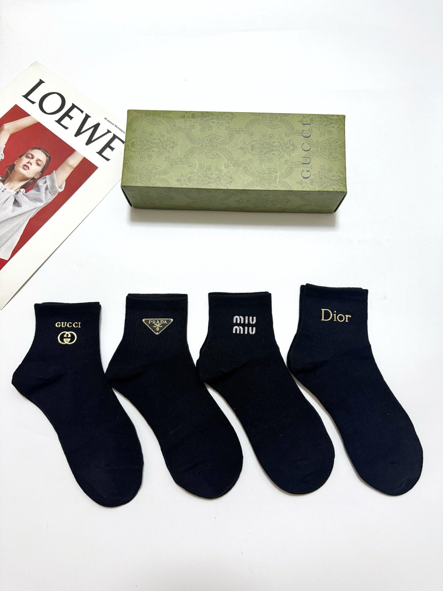 DIOR 26S ANKLE SOCKS 408739 (1 BOX)