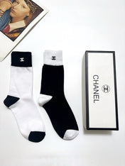 CHANEL 26S CREW SOCKS 410289 (1 BOX)