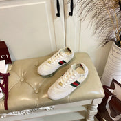 GUCCI 26S SNEAKER IN CREAM WHITE SUEDE AND CANVAS