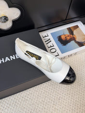FLAT MARY JANE PUMPS IN WHITE MIX BLACK LAMBSKIN