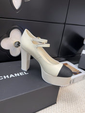 FLATFORM SANDAL IN PALE YELLOW CALFSKIN AND BLACK FABRIC