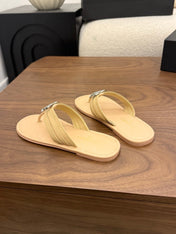 CHANEL 26S THONG SANDALS IN BEIGE CALFSKIN WITH RHINESTONE CC LOGO