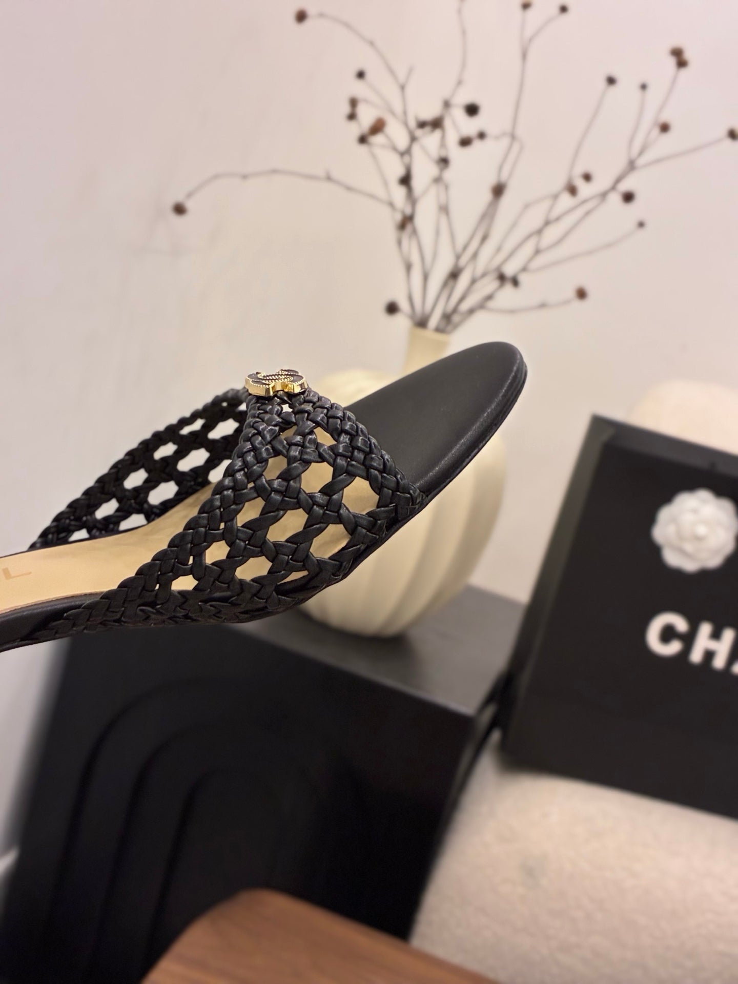 CHANEL 26S HIGH HEELS SANDALS 60 MM IN BLACK WOVEN LAMBSKIN