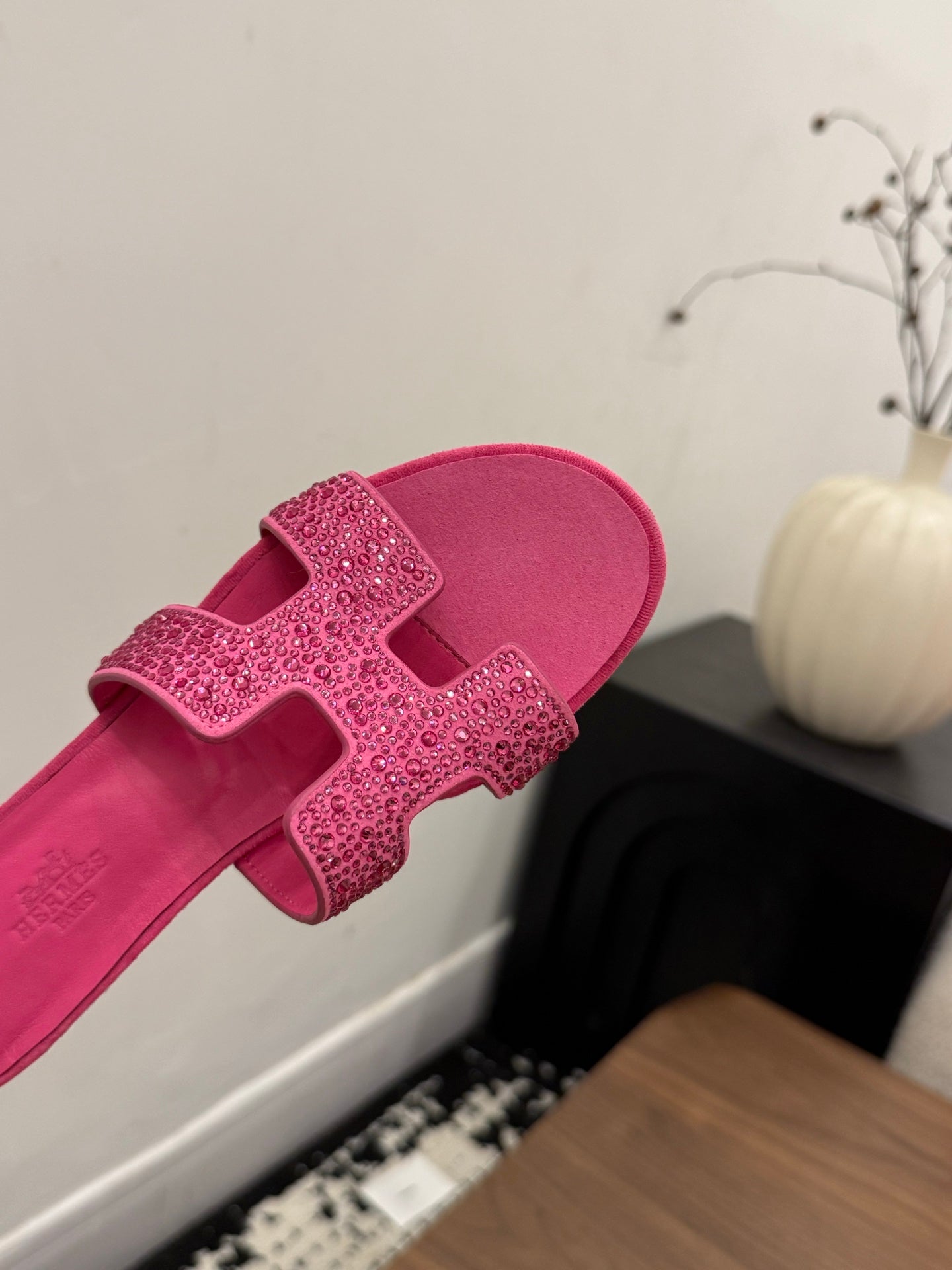 HM 26S OASIS SANDAL IN HOT PINK SUEDE WITH CRYSTALS