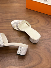 HM 26S OASIS SANDAL IN IVORY WHITE SUEDE WITH CRYSTALS